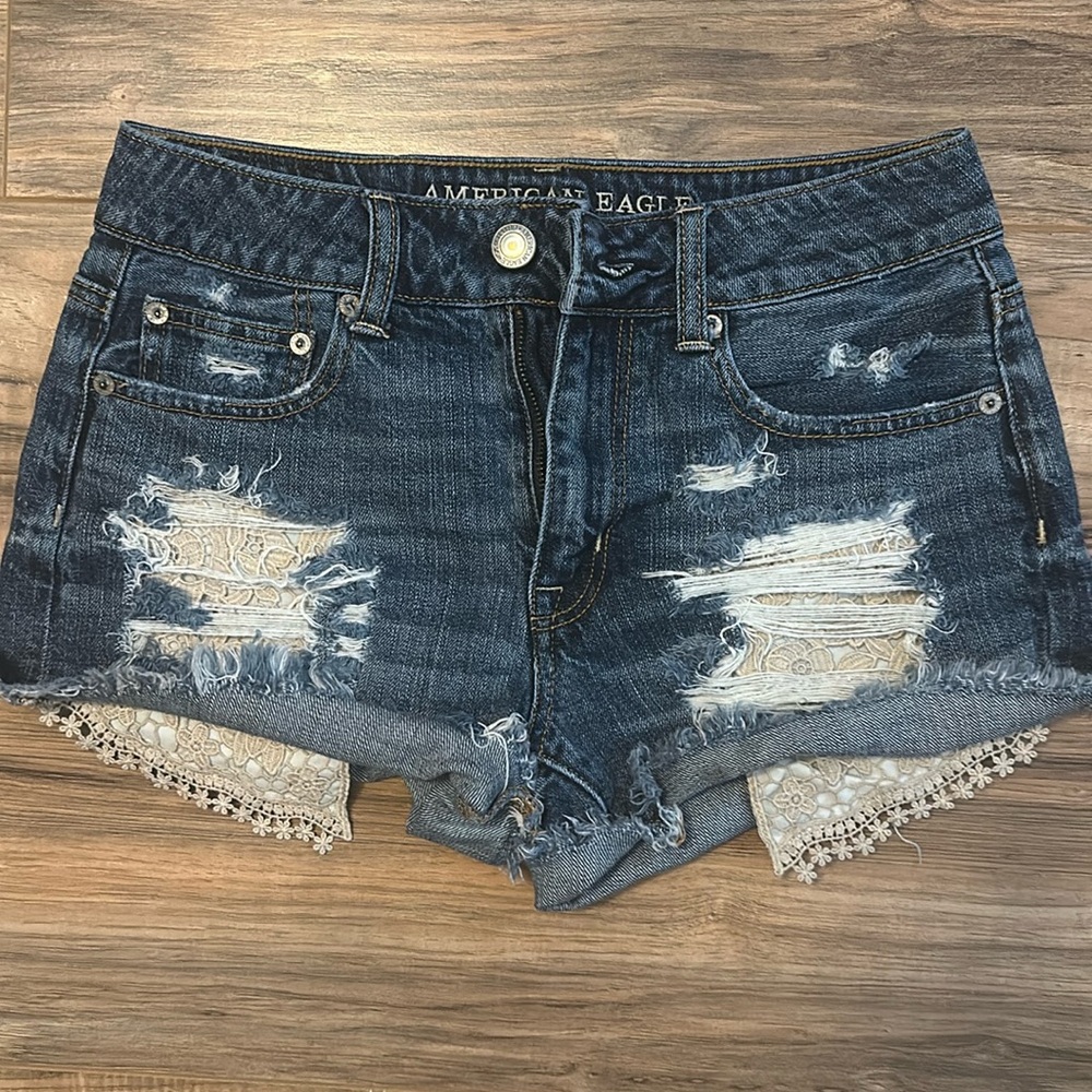 AE Hi-Rise Festival Jean Denim Shorts Size 2 with Lace Detail